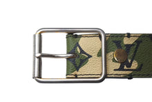 Load image into Gallery viewer, LOUIS VUITTON ルイヴィトン ベルト サンチュール モノグラモフラージュ 村上隆 サイズ90 M9646U ゴールド金具 美品 中古 4b000627