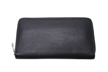 Load image into Gallery viewer, LOUIS VUITTON ルイヴィトン ジッピーオーガナイザー ラウンフォファスナー長財布 エピレザー ブラック シルバー金具 美品 中古 4b000677