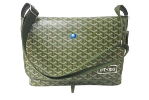 新品未使用 GOYARD ゴヤール カペシアンMM リミテッドエディション メッセンジャーバッグ PVC レザー グリーン シルバー 金具 中古 4b000730