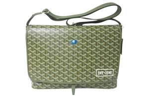 新品未使用 GOYARD ゴヤール カペシアンMM リミテッドエディション メッセンジャーバッグ PVC レザー グリーン シルバー 金具 中古 4b000730