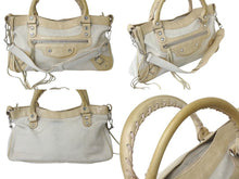 Load image into Gallery viewer, BALENCIAGA バレンシアガ ザ ファースト 2WAYハンドバッグ 103208 ハラコ レザー ラインストーン アイボリー 良品 中古 4b000744