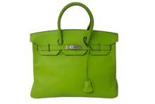 Load image into Gallery viewer, 極美品 HERMES エルメス BIRKIN バーキン35 アップルグリーン シルバー金具 トリヨンクレマンス ハンドバッグ □F刻印 中古 4b000746