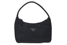 Load image into Gallery viewer, PRADA プラダ ホーボ ハンドバッグ ワンショルダーバッグ 三角ロゴプレート ブラック ナイロン 美品 中古 4b000773