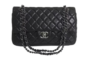 極美品 CHANEL シャネル マトラッセ25 Wフラップ Wチェーンショルダーバッグ 12番台 ラムスキン ココマーク マットシルバー金具 中古 4b000823