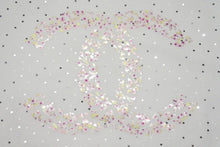 Load image into Gallery viewer, 新品未使用 CHANEL シャネル 半袖Ｔシャツ ラージココマーク 花柄 P70446K10042 ホワイト コットン サイズ50 中古 4b000856