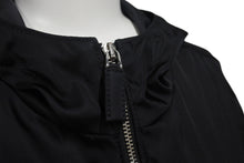 Load image into Gallery viewer, PRADA プラダ ナイロンジャケット トライアングルロゴ フード付き ナイロン ブラック シルバー金具 サイズ46 美品 中古 4b000937