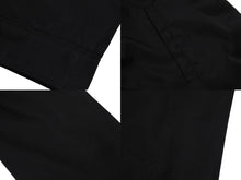 Load image into Gallery viewer, PRADA プラダ ナイロンジャケット トライアングルロゴ フード付き ナイロン ブラック シルバー金具 サイズ46 美品 中古 4b000937