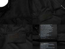 Load image into Gallery viewer, PRADA プラダ ナイロンジャケット トライアングルロゴ フード付き ナイロン ブラック シルバー金具 サイズ46 美品 中古 4b000937