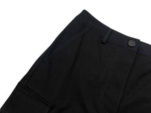 Load image into Gallery viewer, 新品未使用 Christian Dior クリスチャンディオール DIOR VIBE CARGO SHORTS カーゴショーツ 247P41A3339 サイズ36 ブラック 中古 4b000945