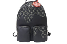 Load image into Gallery viewer, 新品同様 LOUIS VUITTON ルイヴィトン × NIGO モノグラム デニム バックパック マルチポケット M45973 ブラック 中古 4b000985