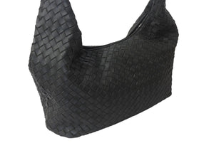 BOTTEGA VENETA ボッテガヴェネタ イントレチャート ザ ジョディマキシ ショルダーバッグ レザー P01492354Z グリーン 美品 中古 4b001004