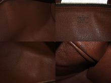 Load image into Gallery viewer, LOUIS VUITTON ルイヴィトン パピヨン30 ハンドバッグ M51385 筒型 モノグラムキャンバス ブラウン 美品 中古 4b001006