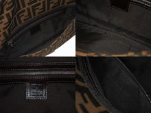 Load image into Gallery viewer, FENDI フェンディ マンマバケット ワンショルダーバッグ 26424 ズッカ柄 ブラウン シルバー金具 美品 中古 4b001007