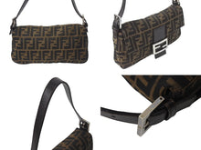 Load image into Gallery viewer, FENDI フェンディ マンマバケット ワンショルダーバッグ 26424 ズッカ柄 ブラウン シルバー金具 美品 中古 4b001023