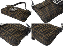 Load image into Gallery viewer, FENDI フェンディ マンマバケット ワンショルダーバッグ 26424 ズッカ柄 ブラウン シルバー金具 美品 中古 4b001023