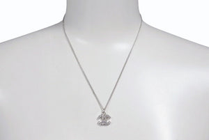 極美品 CHANEL シャネル クリアライトストーンココマークネックレス 06V刻印 重量約4.5 シルバー メタル ラインストーン 中古 4b001032