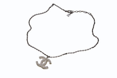 極美品 CHANEL シャネル クリアラインストーンココマークネックレス 05P刻印 重量約8.7g メタル レジン シルバー 中古 4b001063