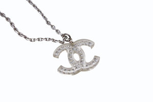 極美品 CHANEL シャネル クリアライトストーンココマークネックレス 06V刻印 重量約4.5 シルバー メタル ラインストーン 中古 4b001066