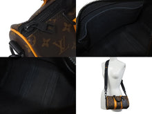 Load image into Gallery viewer, LOUIS VUITTON ルイヴィトン モノグラムマカサー キーポル バンドリエール 25 M46687 ブラウン ブラック金具 美品 中古 4b001072