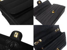 Load image into Gallery viewer, 極美品 CHANEL シャネル マドモアゼル ショルダーバッグ シングルフラップ ダブルチェーン キャビアスキン ブラック ゴールド金具 3番台 中古 4b001079