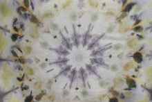 Load image into Gallery viewer, 新品同様 Christian Dior クリスチャンディオール 半袖Tシャツ 923T03KA428 サイズS 万華鏡 プリント ホワイト マルチカラー 中古 4b001086