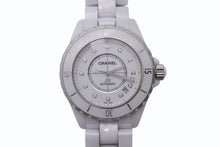 Load image into Gallery viewer, CHANEL シャネル J12 H1906 腕時計 セラミック 38mm 12Pダイヤ ホワイト 自動巻 白文字盤 美品 中古 4b001101