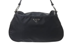 PRADA プラダ ポコノ ワンショルダーバッグ ハンドバッグ イタリア製 ナイロン レザー ブラック シルバー金具 美品 中古 4b001154