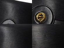 Load image into Gallery viewer, LOUIS VUITTON ルイヴィトン フリーラン エピ ワンショルダーバッグ M52415 ブラック ブルー エピレザー ゴールド金具 美品 中古 4b001172