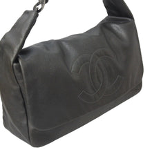 Load image into Gallery viewer, CHANEL シャネル ショルダーバッグ チェーンショルダーバッグ ワンショルダー グレー ソフトキャビアスキン シルバー金具 中古