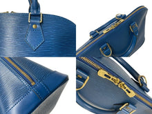 Load image into Gallery viewer, LOUIS VUITTON ルイヴィトン エピ アルマPM ハンドバッグ M52145 トレドブルー ゴールド金具 美品 中古 4b001191