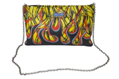極美品 PRADA プラダ クラッチバッグ ファイヤーパターン バナナ 1BF060 レザー イエロー レッド ブラック シルバー金具 中古 4b001224