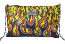 Load image into Gallery viewer, 極美品 PRADA プラダ クラッチバッグ ファイヤーパターン バナナ 1BF060 レザー イエロー レッド ブラック シルバー金具 中古 4b001224