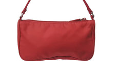 Load image into Gallery viewer, PRADA プラダ アクセサリーポーチ トライアングルロゴ 三角ロゴプレート ナイロン レッド シルバー金具 美品 中古 4b001233
