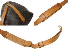 Load image into Gallery viewer, LOUIS VUITTON ルイヴィトン キーポルバンドリエール55 M41414 モノグラム PVC ヌメ革 ブラウン 美品 中古 4b001248
