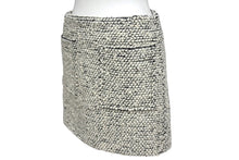 Load image into Gallery viewer, BOTTEGAVENETA ボッテガヴェネタ ミニスカート 813032 サイズ34 ウール ナイロン モヘヤ ホワイト ブラック 美品 中古 4b001283