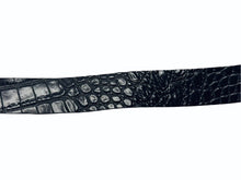 Load image into Gallery viewer, 極美品 LOEWE ロエベ ベルテッド ミニスカート S359Y08X91 サイズ34 ベルト エンボス加工 ベルト付属 ブラック 中古 4b001284