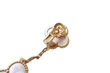 Load image into Gallery viewer, 極美品 Van Cleef&amp;Arpels ヴァンクリーフ&amp;アーペル マジック アルハンブラ イヤリング ピアス モチーフ VCARD78800 18k 15.1g ゴールド 中古 4b001290