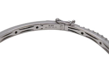 Load image into Gallery viewer, Bijou de M ビジュードエム Diamond Bangle ダイヤバングル D0.95ct 重量約8.6g K14 ホワイトゴールド ダイヤモンド サイズ14cm 美品 中古 4b001295
