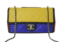 Load image into Gallery viewer, 極美品 CHANEL シャネル マトラッセ チェーンショルダーバッグ 18番台 トリコロールカラー モンドリアン レザー 中古 4b001310