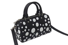 Load image into Gallery viewer, 新品同様 LOUIS VUITTON ルイヴィトン ナノ スピーディ 草間彌生 2WAYハンドバッグ M81910 モノグラムアンプラントレザー 中古 4b001318