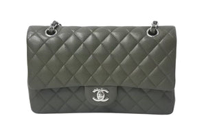 極美品 CHANEL シャネル マトラッセ25 Wフラップ Wチェーンショルダーバッグ 14番台 キャビアスキン カーキ 中古 4b001322