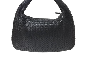 極美品 BOTTEGA VENETA ボッテガヴェネタ イントレチャート ホーボー ハンドバッグ レザー ブラック ワンショルダー 中古 4b001323