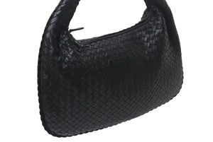 極美品 BOTTEGA VENETA ボッテガヴェネタ イントレチャート ホーボー ハンドバッグ レザー ブラック ワンショルダー 中古 4b001323
