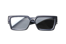 Load image into Gallery viewer, 極美品 LOUIS VUITTON ルイヴィトン 1.1ミリオネア サングラス Z1422E プラスチック メタル ラインストーン ブラック 中古 4b001345