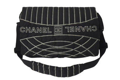 CHANEL シャネル スポーツライン ショルダーバッグ A32807 10番台 ココマーク 刺繍 ナイロン ブラック 美品 中古 4b001460