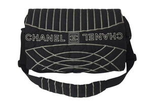 CHANEL シャネル スポーツライン ショルダーバッグ A32807 10番台 ココマーク 刺繍 ナイロン ブラック 美品 中古 4b001460