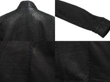 Load image into Gallery viewer, Just Cavalli ジャストカヴァリ 刺繍 デザイン レザー ジャケット ブラック ゴールド 虎柄 アウター サイズM 美品 中古 4b001481
