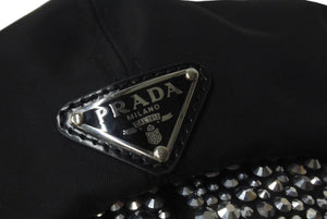 極美品 PRADA プラダ ベイカーボーイキャップ キャスケット トライアングルロゴ ラインストーン装飾 1HC551 ブラック S 中古 4b001578