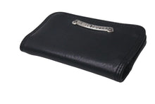 Load image into Gallery viewer, CHROME HEARTS クロムハーツ 2ポケット レザー カードケース ブラック レザー ロゴ 小物 名刺入れ 美品 中古 4b001584