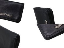 Load image into Gallery viewer, CHROME HEARTS クロムハーツ 2ポケット レザー カードケース ブラック レザー ロゴ 小物 名刺入れ 美品 中古 4b001584